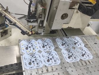 Wetech Electronic Technology Limited lini produksi pabrikan